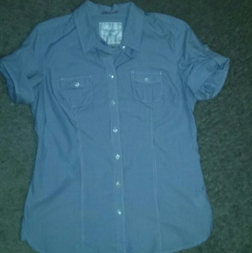 American Eagle Outfitters blue white striped shirt